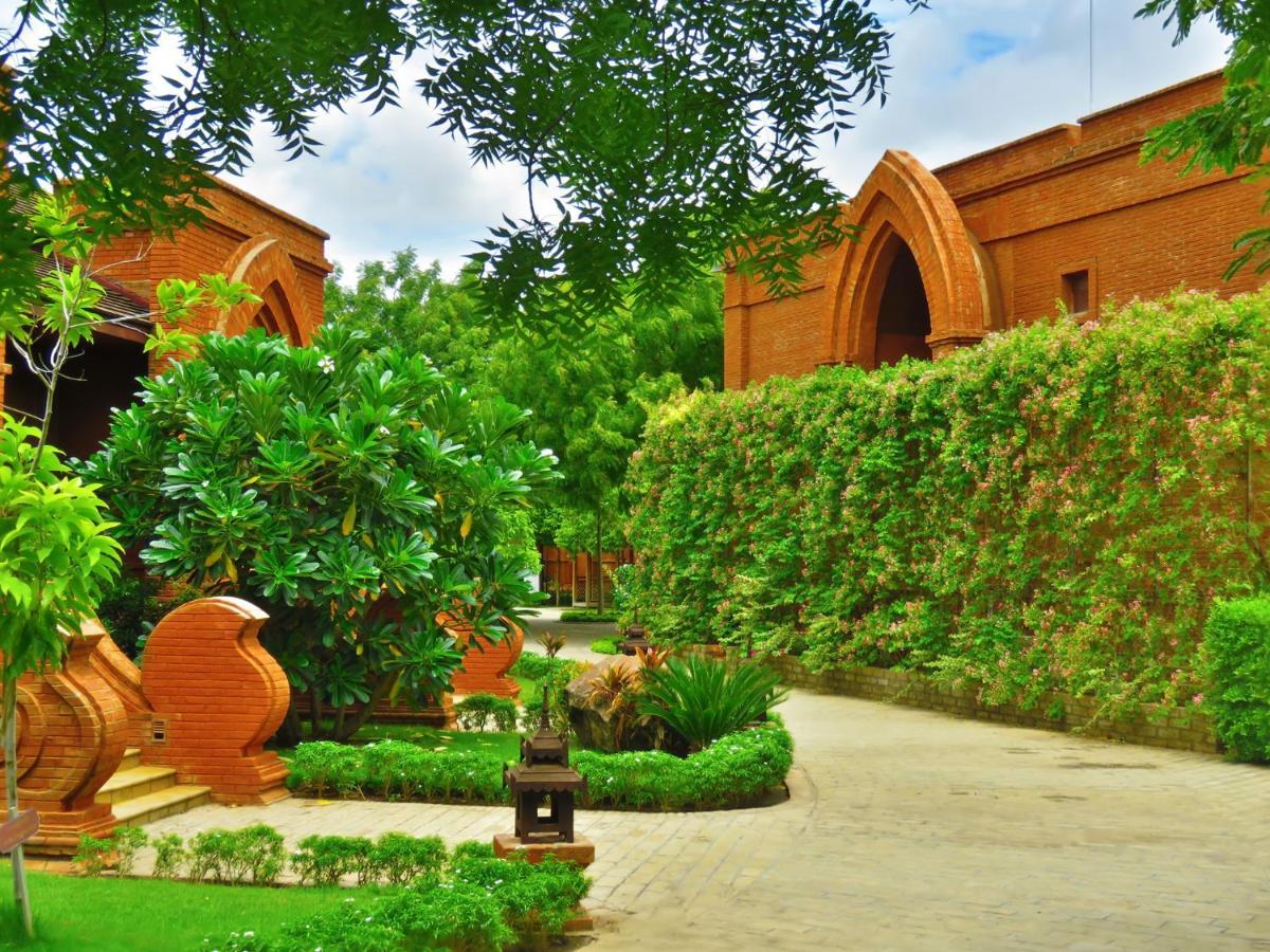 Heritage Bagan Hotel Экстерьер фото