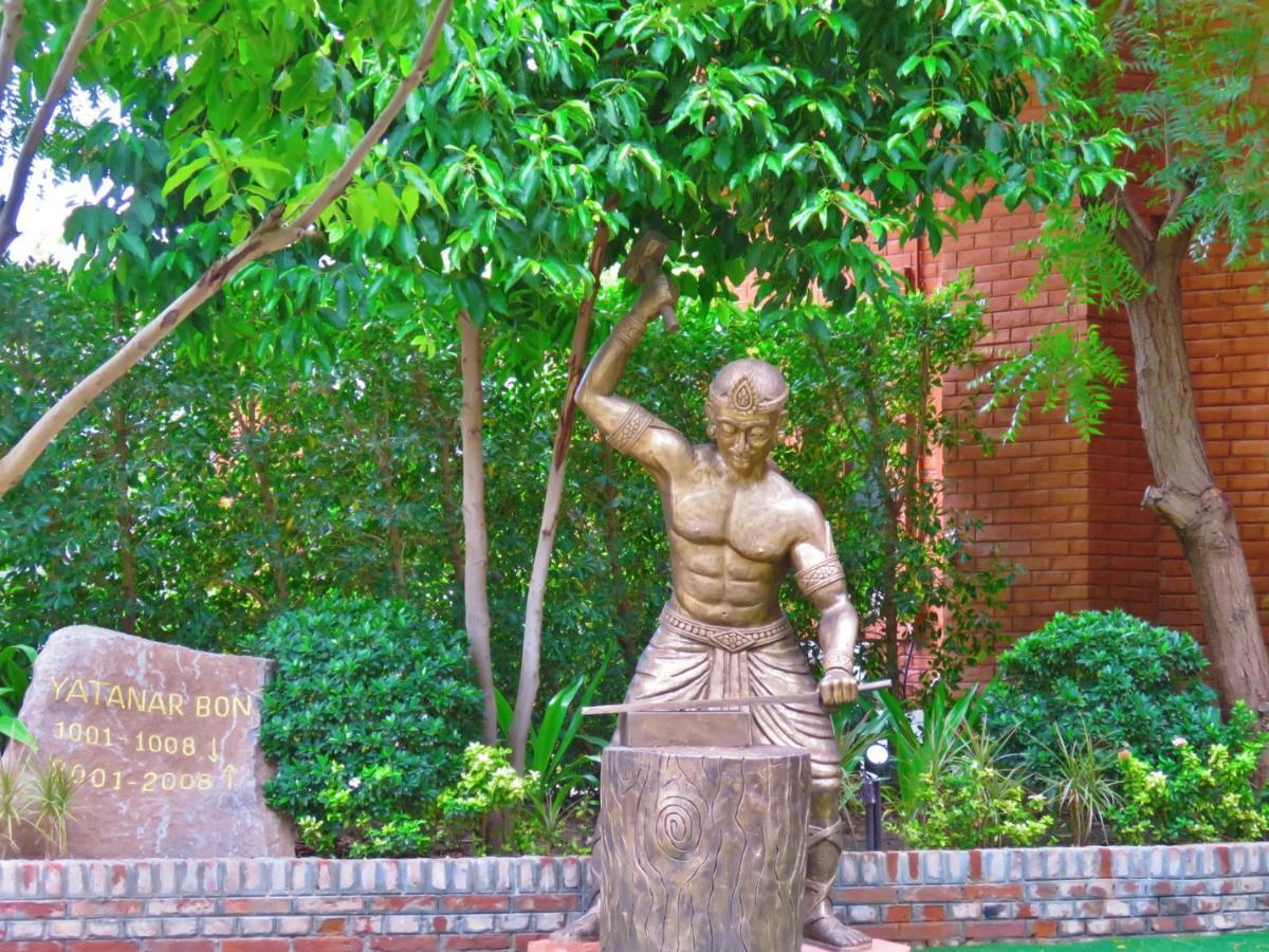 Heritage Bagan Hotel Экстерьер фото